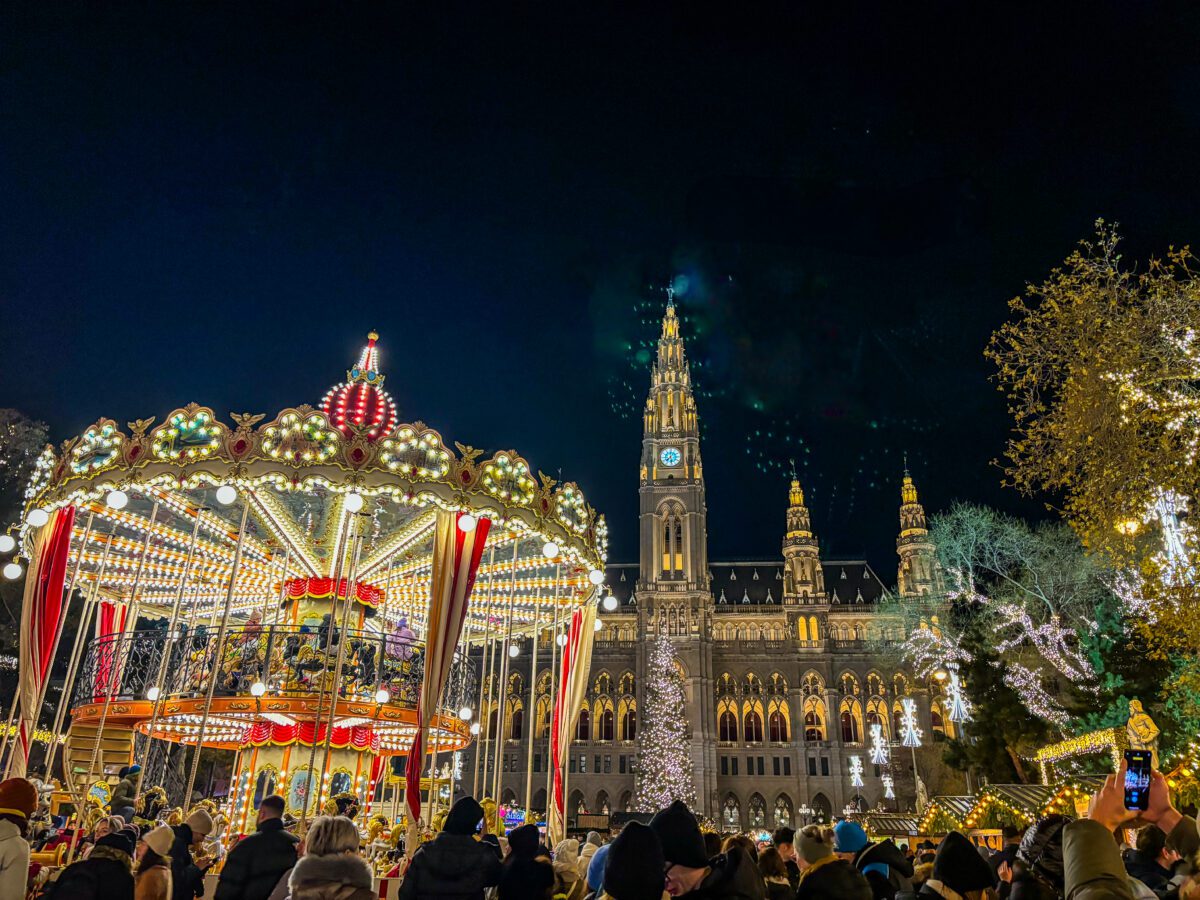 Vienna Christkindlmarkt Night