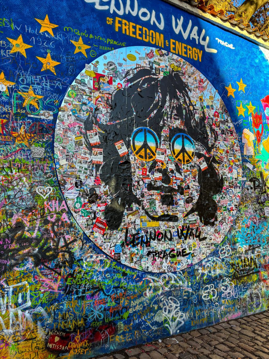 Lennon Wall Prague