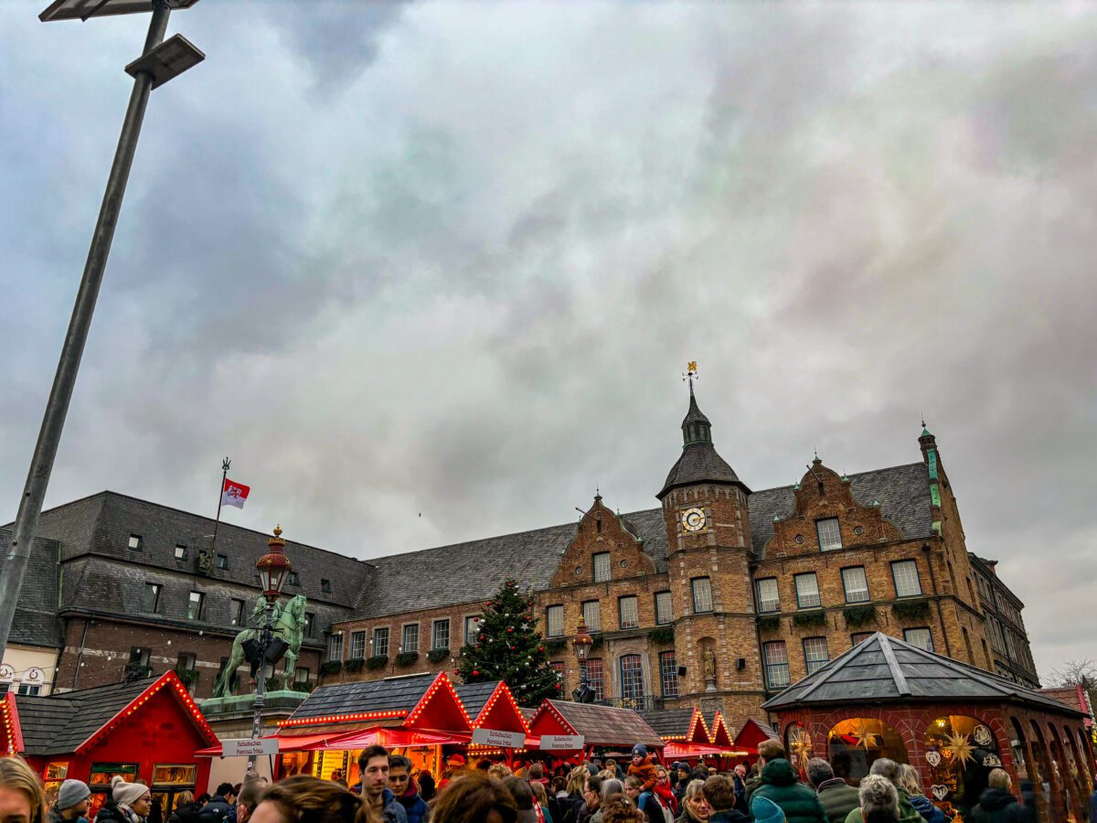 Handwerker-Markt at Rathausplatz