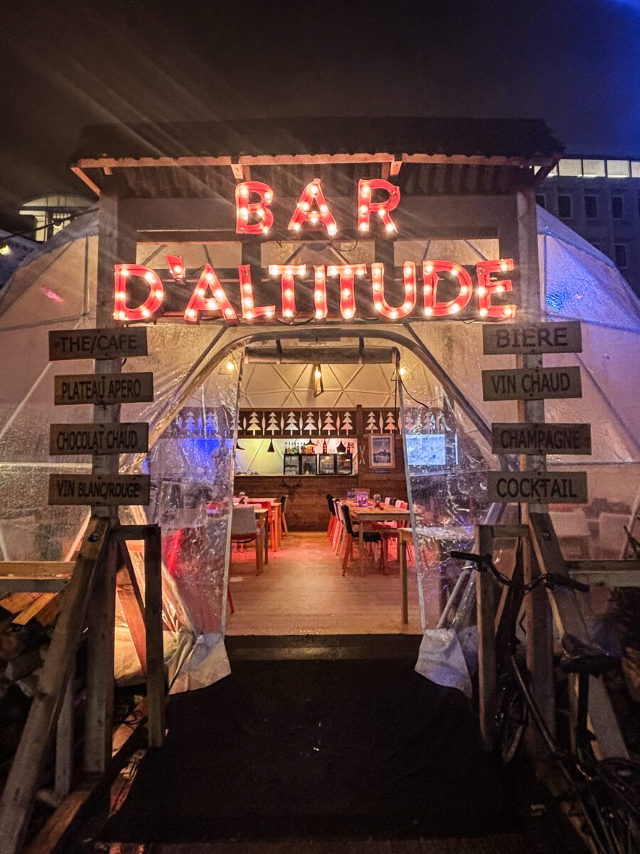 Bar Altitude at Place de la Monnaie Market