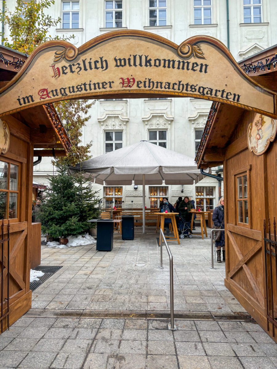 Stiftskeller Christmas Beer Garden Innbsruck