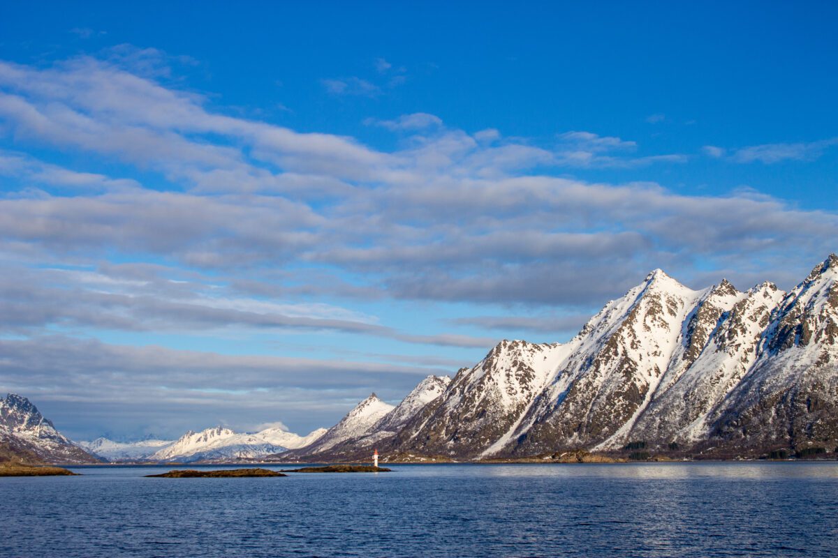 Sunny Winter Days in Lofoten
