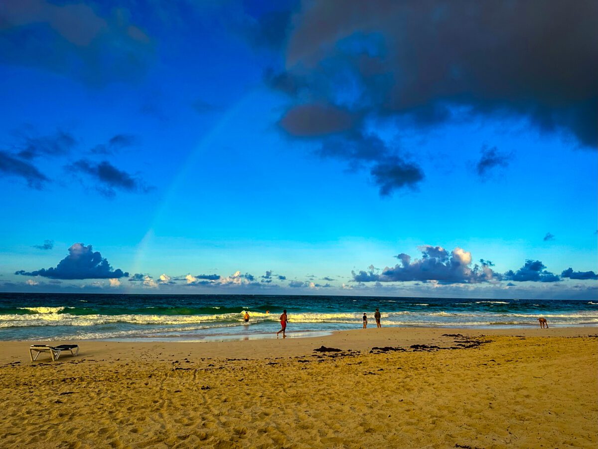 Hard Rock Hotel Punta Beach Rainbow