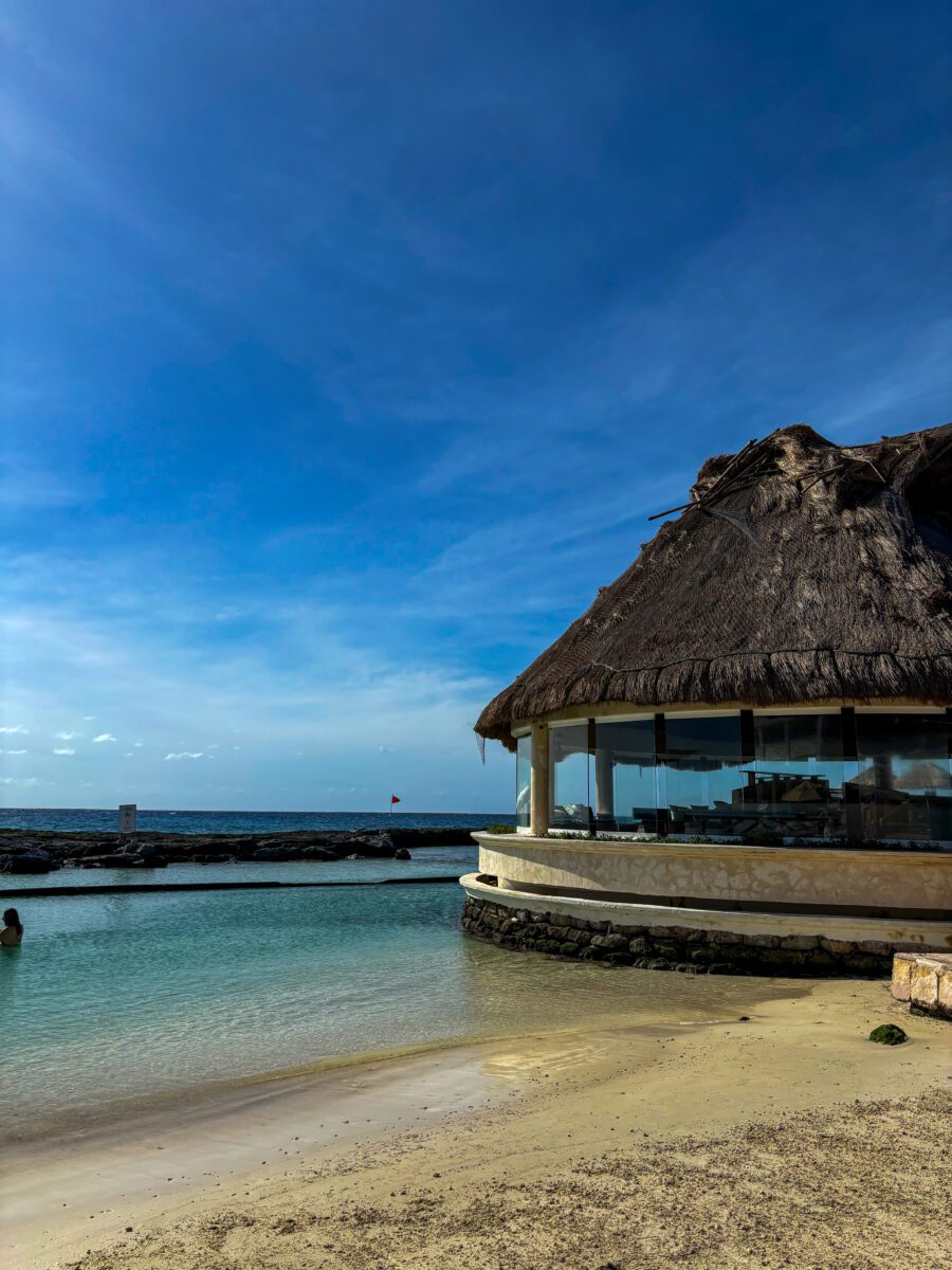 Hard Rock Riviera Maya Eden Beach Bar