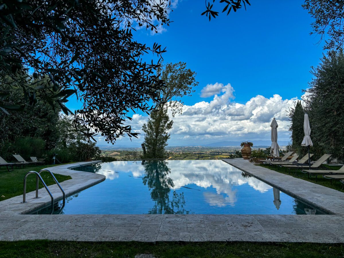 Infinty Pool Montepulciano