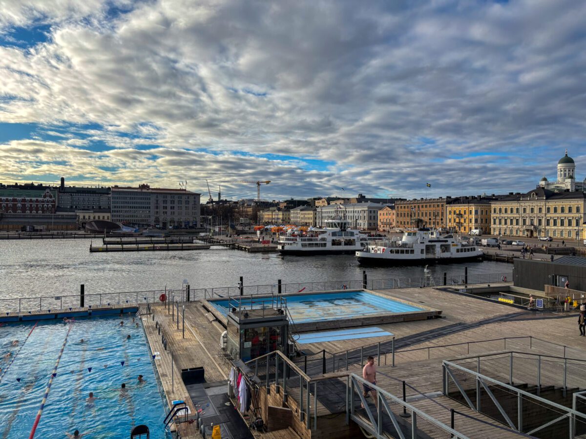 Helsinki Outdoor Pool City Center