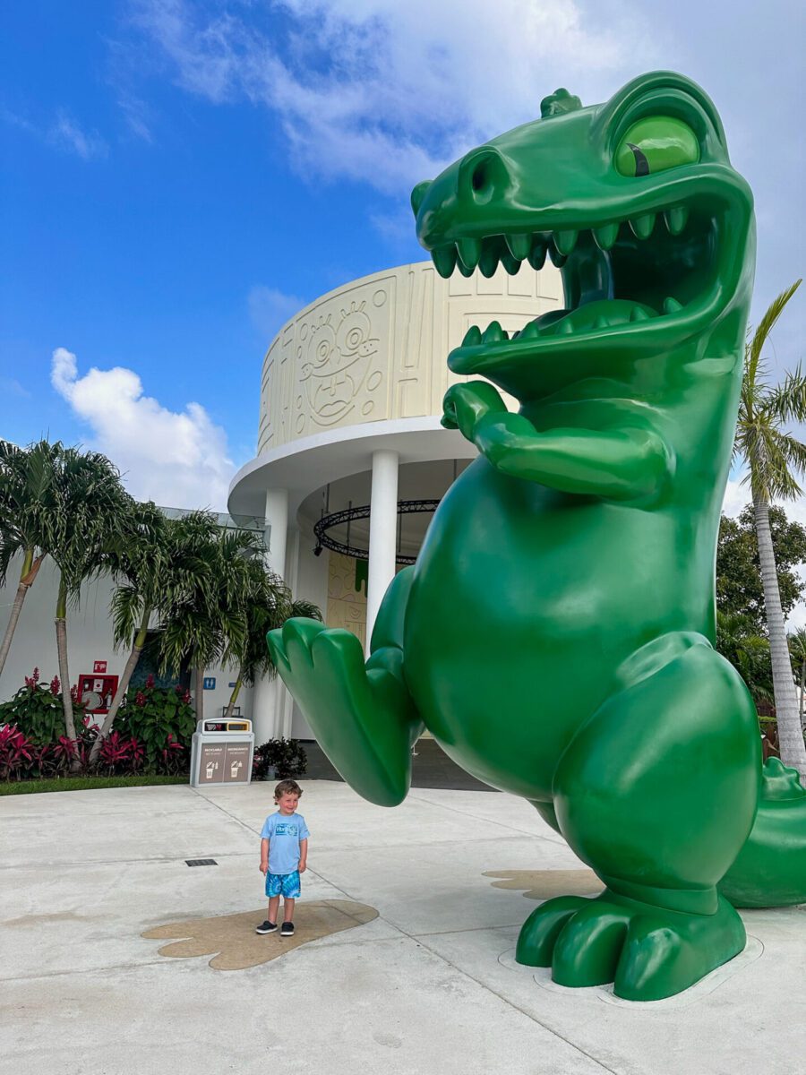 Giant Reptar Nickelodeon Resort Mexico