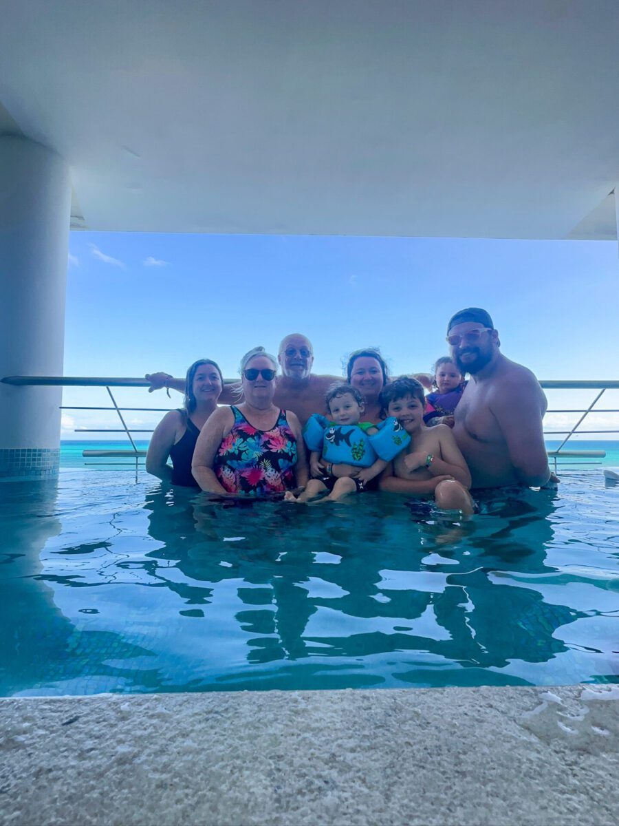 Private Swim Up Pool in Room Nickelodeon Resort