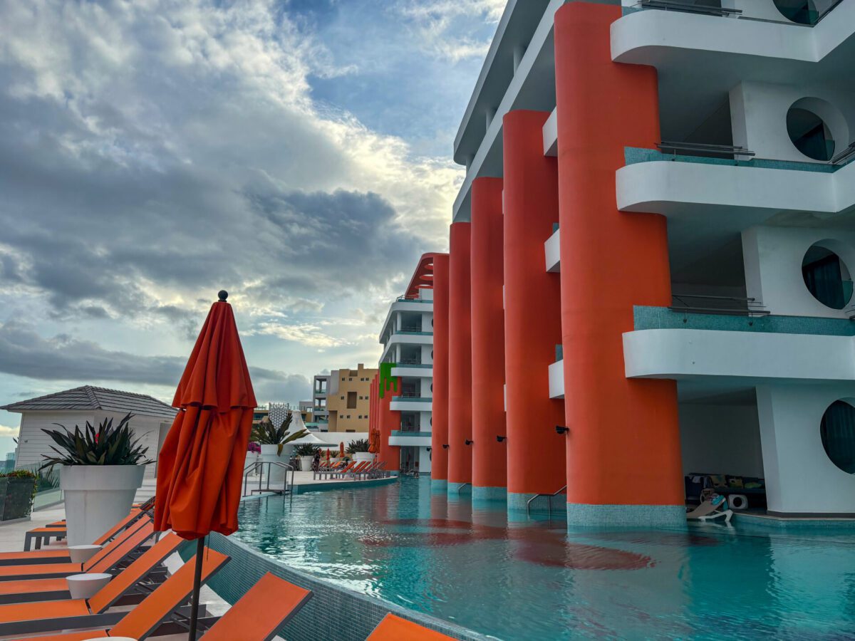 Main Pool Nickelodeon Resort