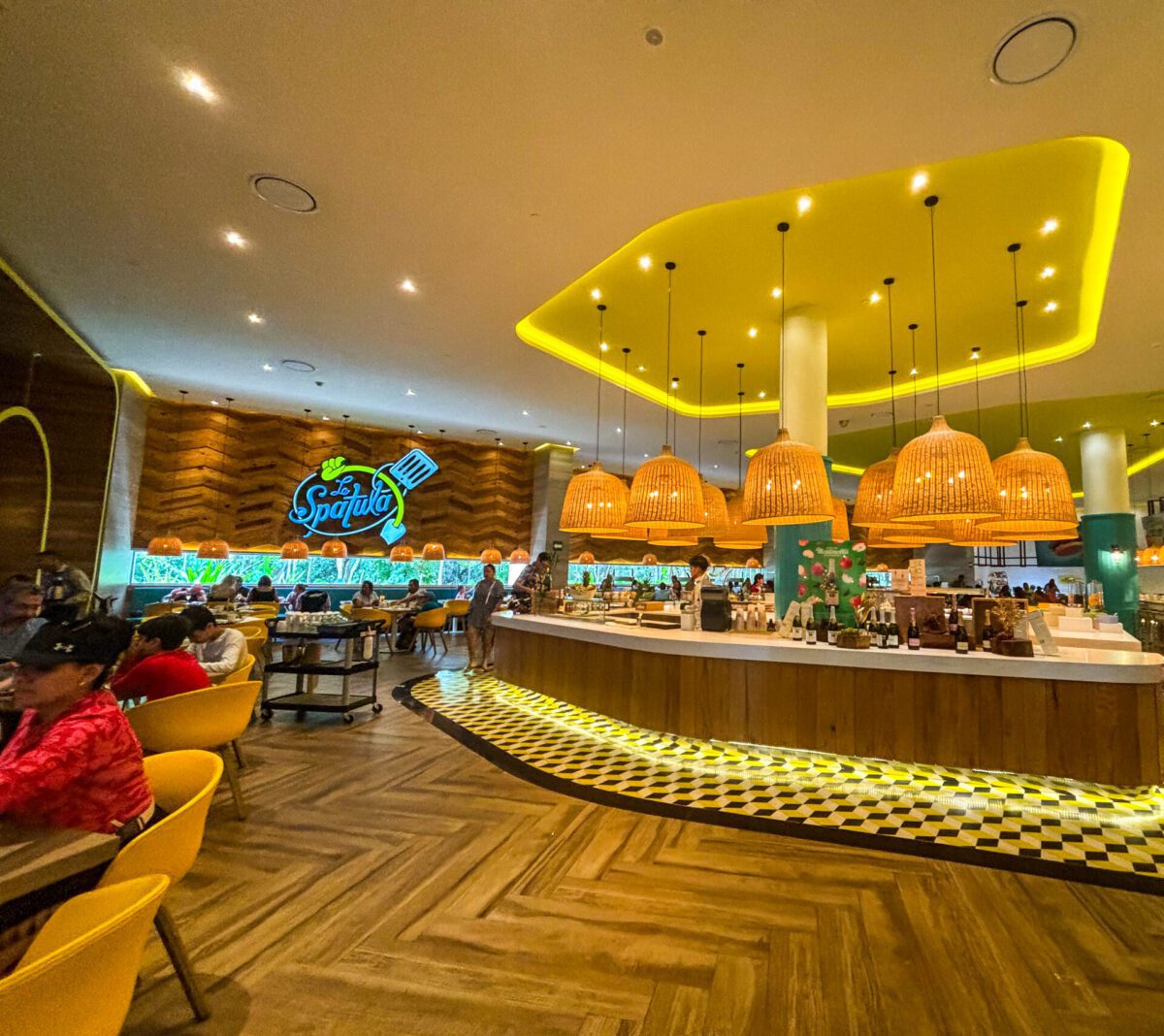 Le Spatula Buffet Nickelodeon Resort