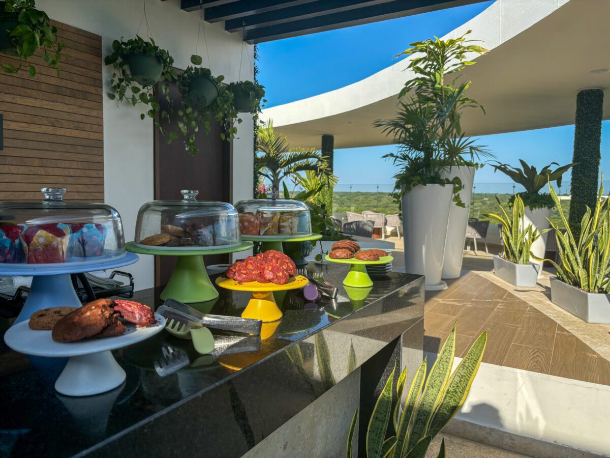 Leaf Lounge Rooftop Coffee Bar Nickelodeon Resort