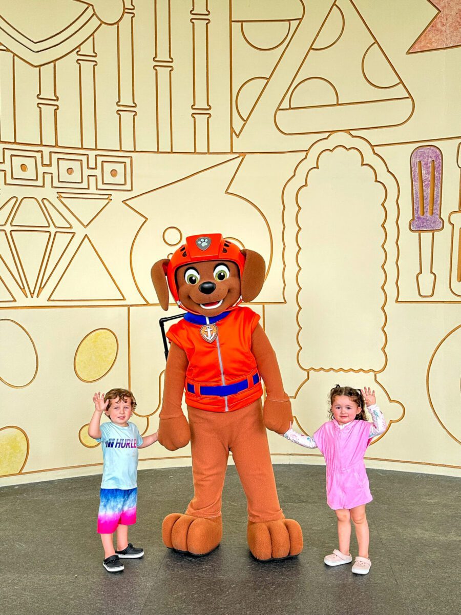 Character Meet & Greets Nickelodeon Resort Riviera Maya Mexico