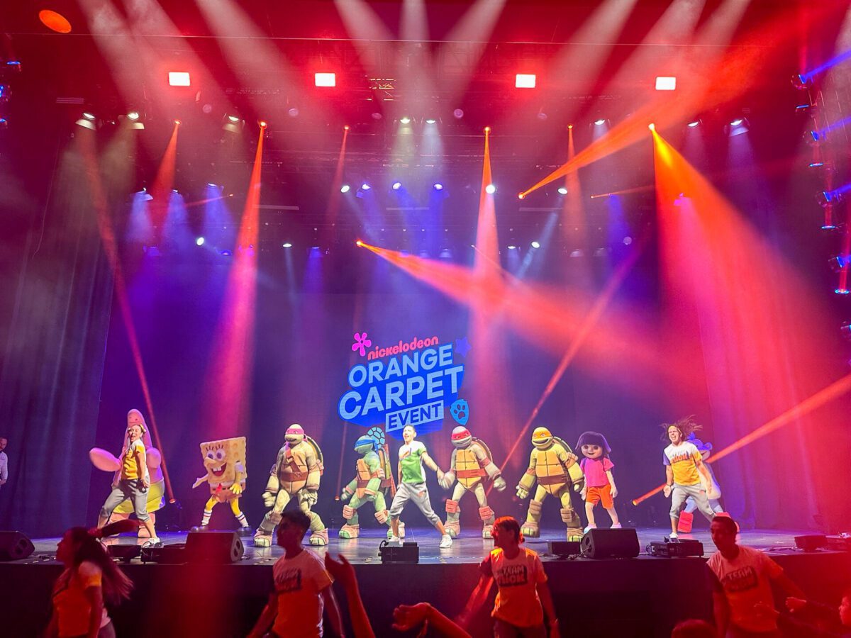 Orange Carpet Show Nickelodeon Resort Riviera Maya Mexico