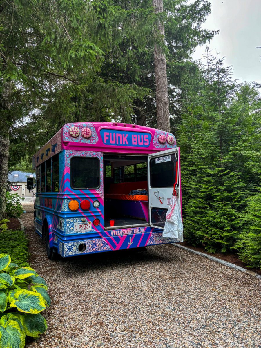 Funk Bus, Cape Cod